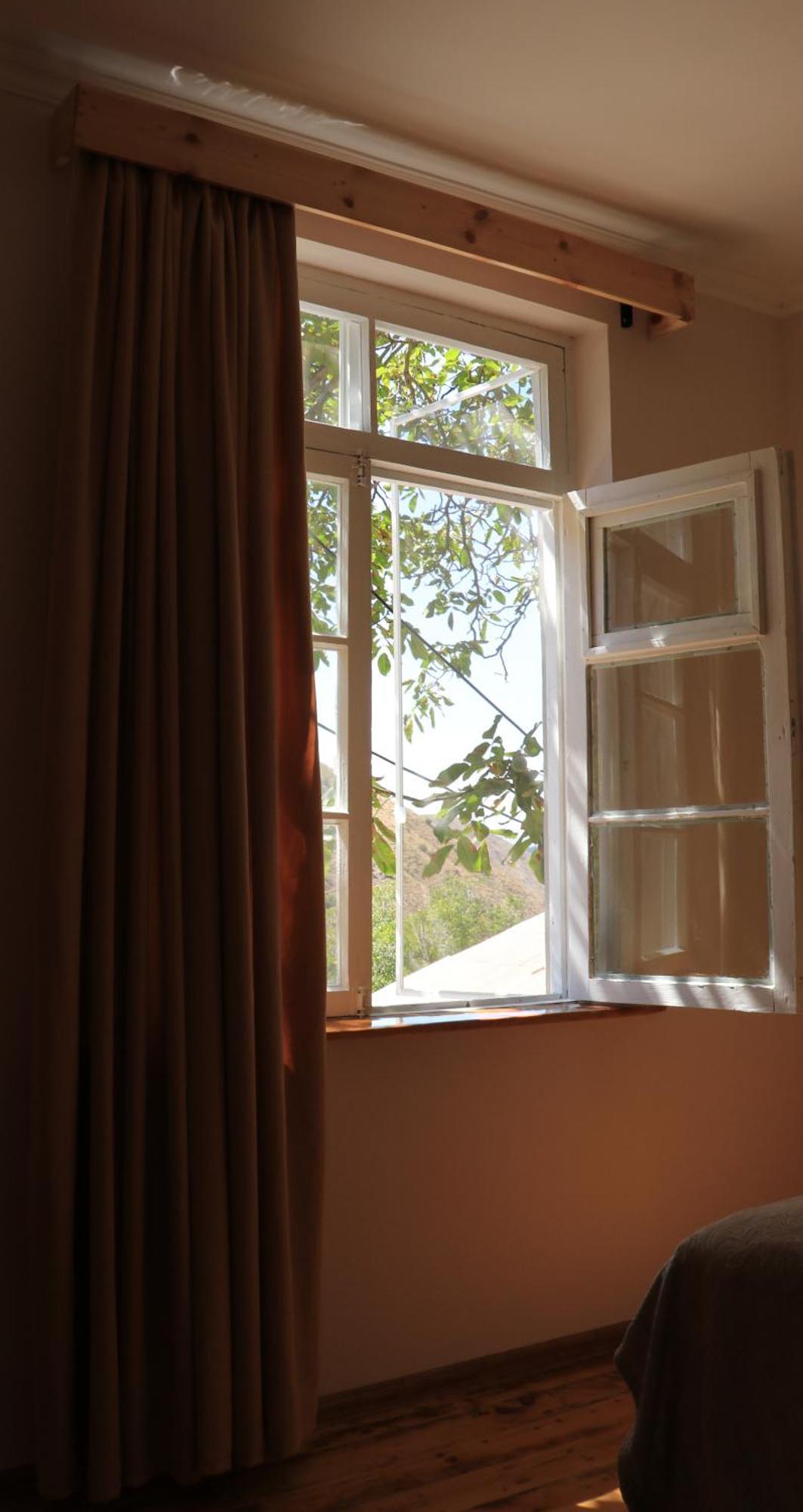 Legend Guest House Artabuynk Ngoại thất bức ảnh